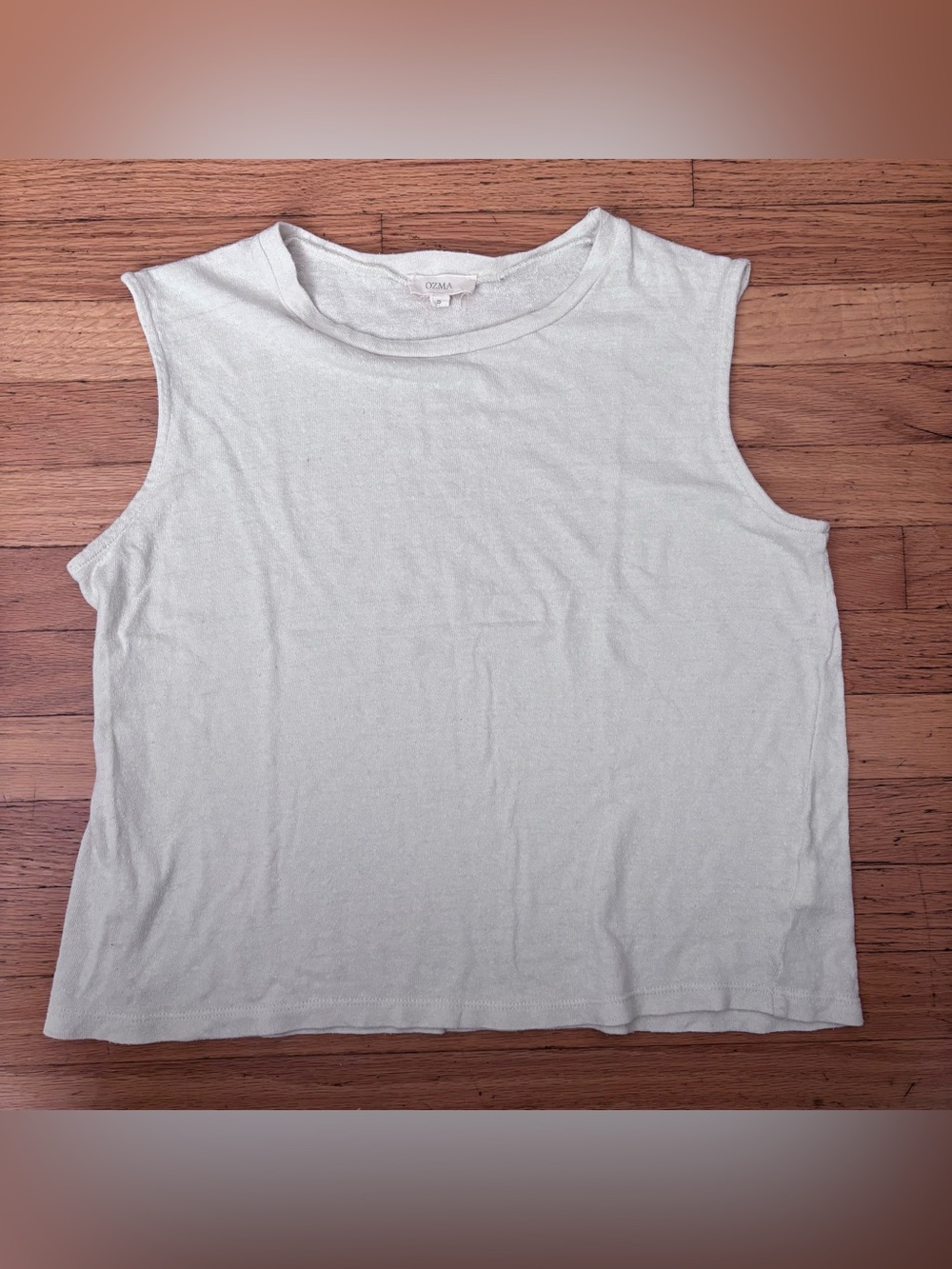 OZMA Raw Silk Boyfriend Sleeveless Tank Top in Light Cream S
